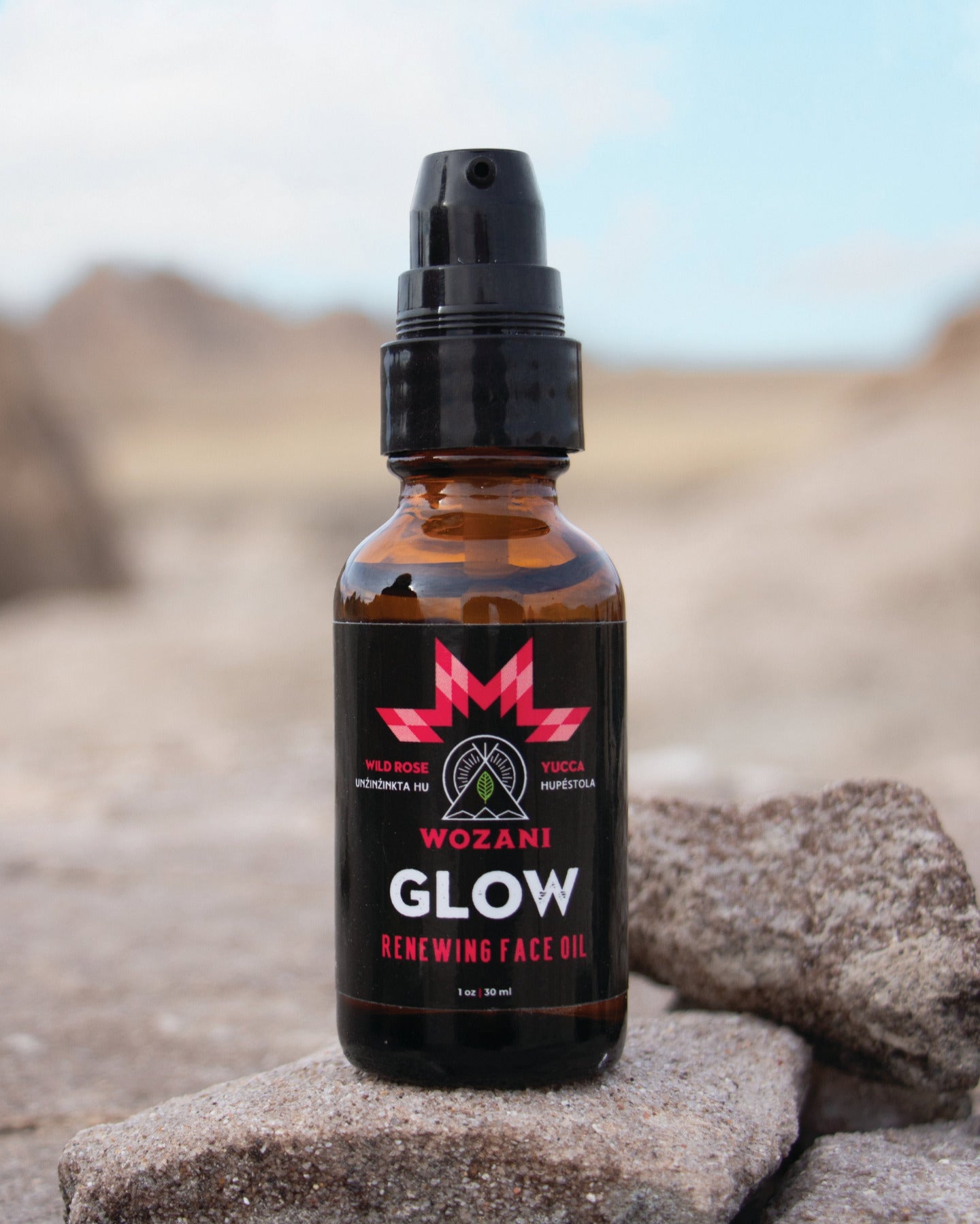 A renewing natural facial oil to nourish skin and brighten complexion.